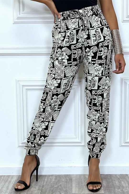 Black and beige harem pants with ethnic print - 4