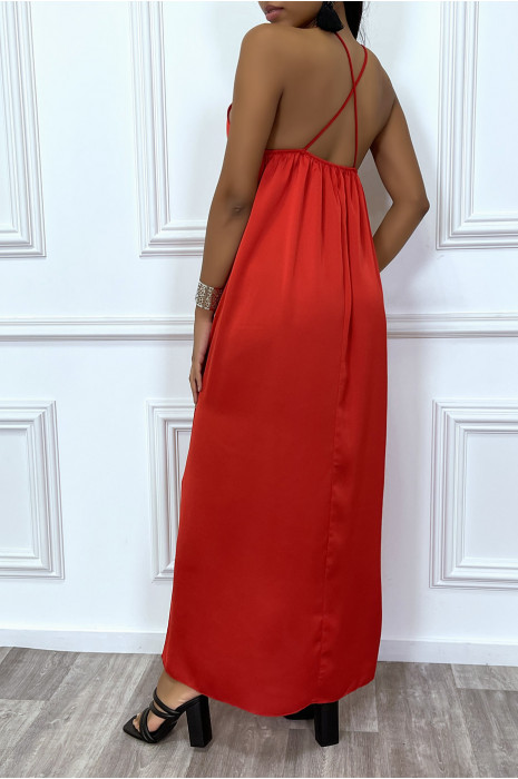Robe satinée rouge à bretelle fendu sur chaque côté, dos nageur - 4