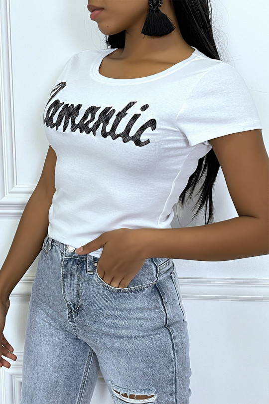 T-shirt blanc à col rond et inscription "Romantic" - 2