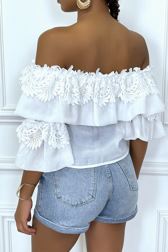 White bardot top with ruffles and raised openwork patterns - 1