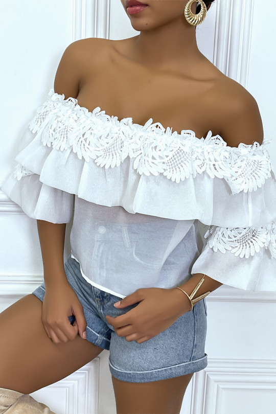 White bardot top with ruffles and raised openwork patterns - 2