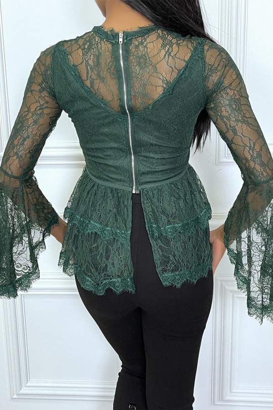 Very chic green top all in lace and ruffles - 1