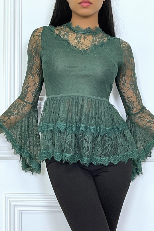 Very chic green top all in lace and ruffles - 4