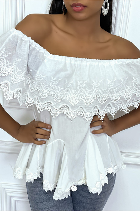 White openwork top with bardot collar and peplum cutout - 2
