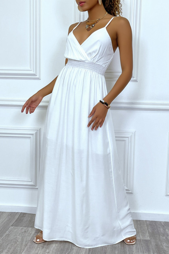 Long white dress with wrap neckline and tight waist - 2