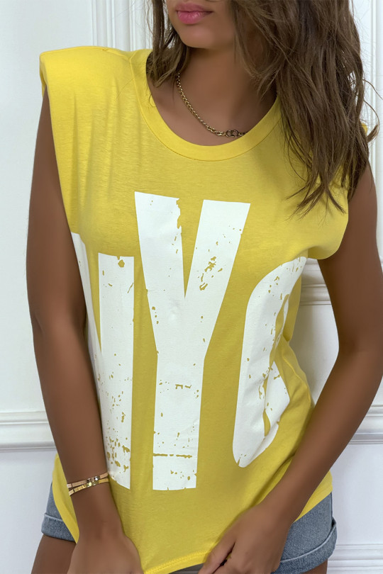 Tee-shirt sans manches jaune avec épaulettes, écriture "NYC" - 3