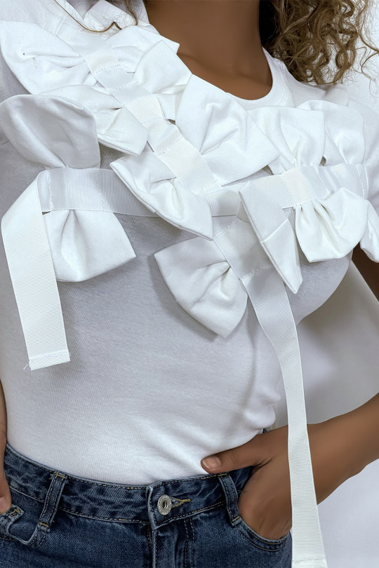 White short-sleeved t-shirt, with bows - 4