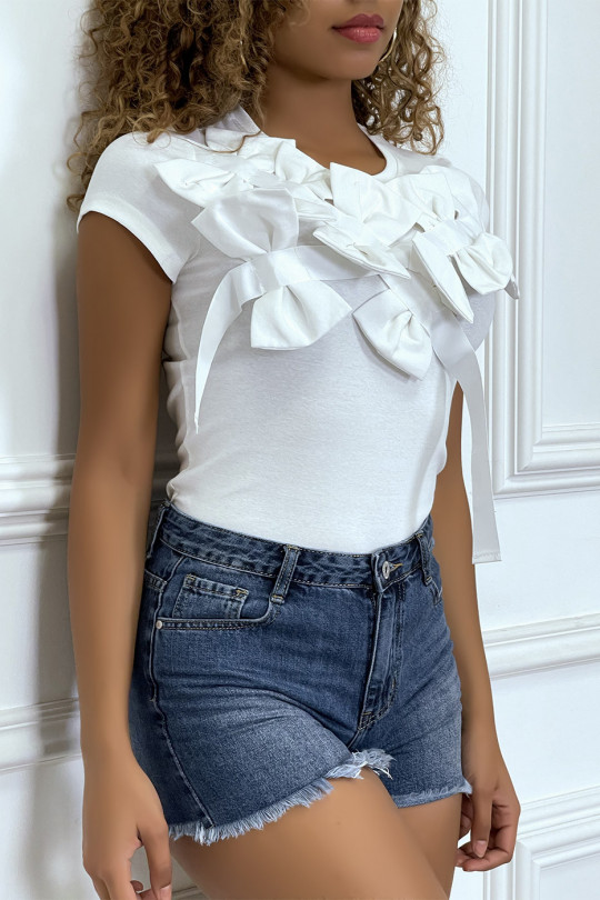 White short-sleeved t-shirt, with bows - 5