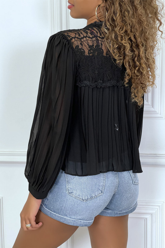 Zwarte blouse in geplooide sluier en kant, met lange mouwen - 5