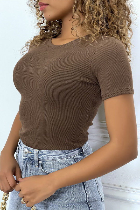 Brown tight-fitting t-shirt with short sleeves, round neck - 3