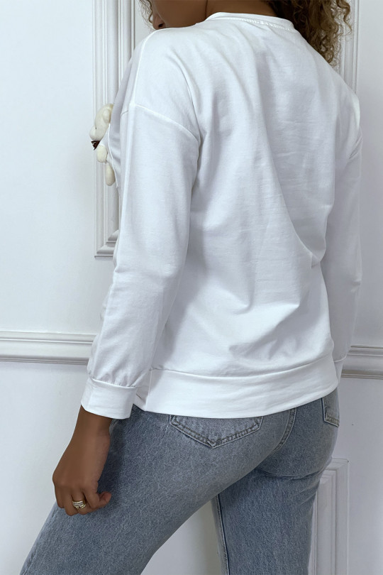 White long-sleeved sweater with blanket pocket - 4