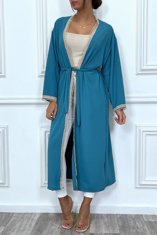 Kimono bleu canard à bordure brodé beige et ceinture - 1