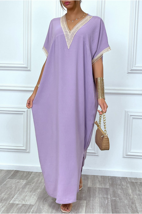 Robe longue lila, fluide avec détails en dentelle - 5