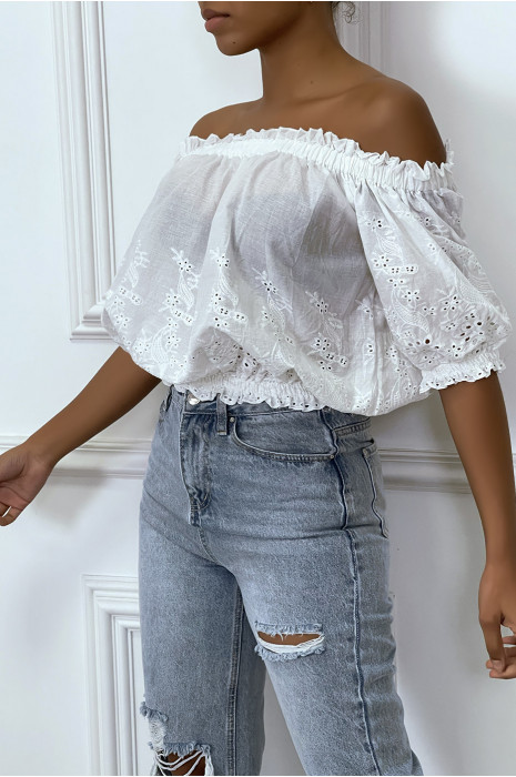 Haut blanc brodé à col bateau - 2