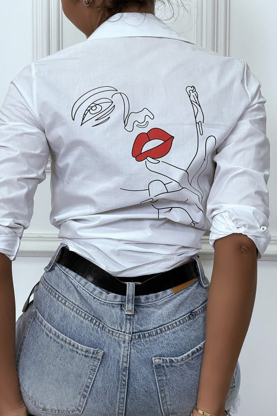 White fitted ChCWise with drawing on the back. Woman shirt - 1