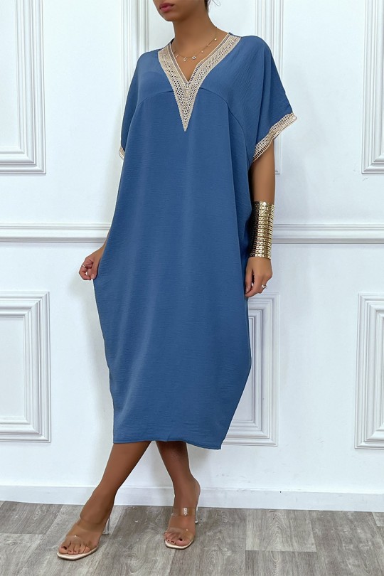 Longue robe tunique ample en indigo avec dentelle au col et aux manches - 5