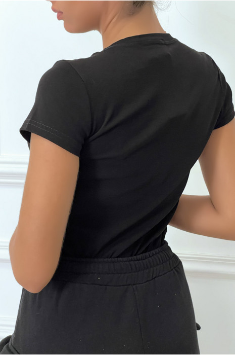 Black T-shirt with 3D CREDIT writing - 3