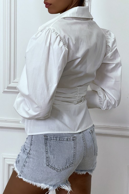 Chemise blanche avec manches bouffante et ceinture intégré - 2