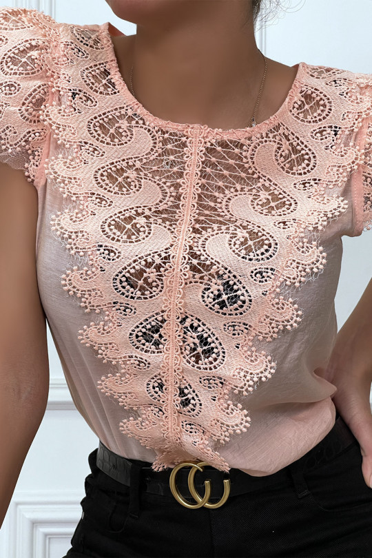 Pink top with lace on the front and ruffle on the shoulders - 2