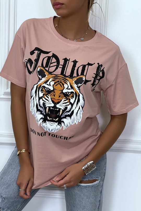 Losvallend roze t-shirt met "tijgerkop" en opschrift, korte mouwen - 2