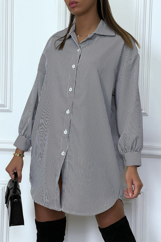 Long and oversized black striped shirt - 3