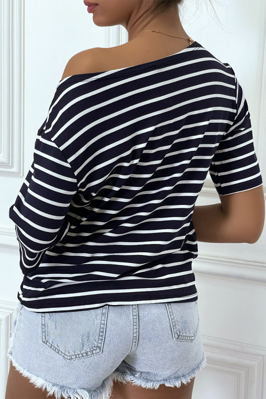 Loose navy sailor-style t-shirt, with 3/4 sleeves - 4