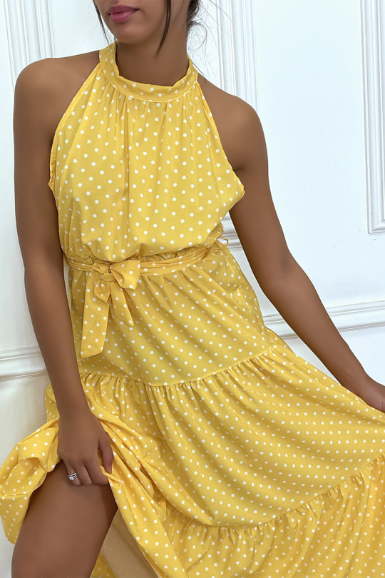 Lange gele ruches jurk met kleine witte stippen met riem - 2