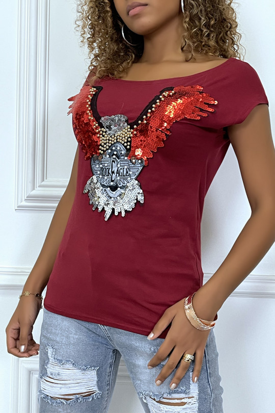 Burgundy t-shirt with eagle designs in sequins and pearls - 4