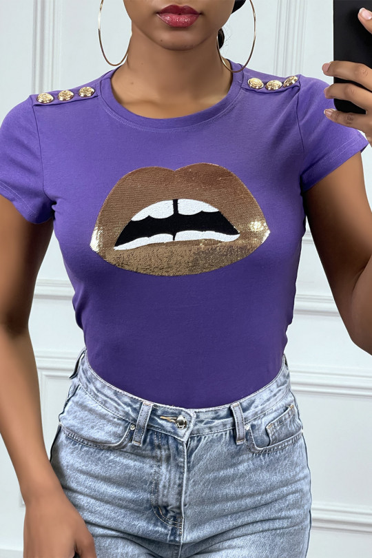 Purple t-shirt with designs and gold buttons - 1