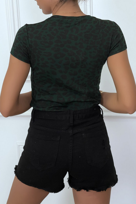 T-shirt vert imprimé léopard avec écriture à manches courtes - 1
