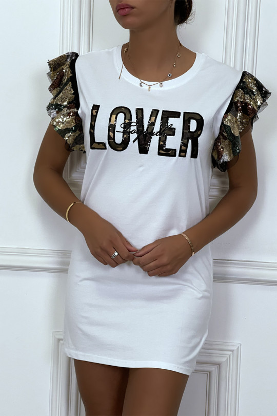 White t-shirt dress, sequined ruffled sleeves and "lover" lettering - 4