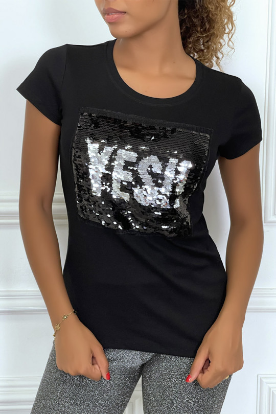 T-shirt noir à manches courtes avec inscription "yes"  en paillettes réversibles - 3