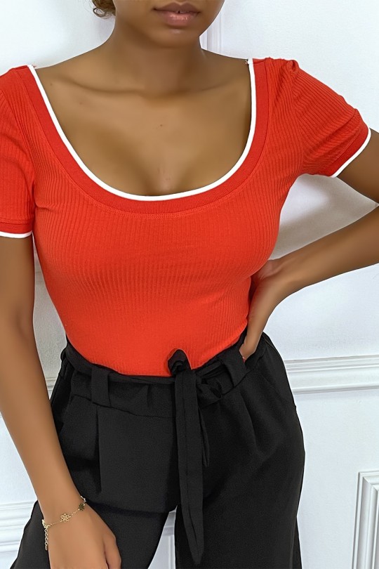 Red ribbed bodysuit with round neck and short sleeves - 2