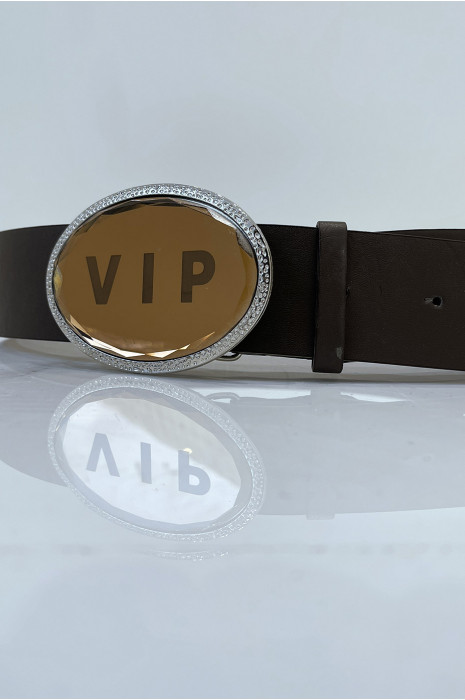 Bruine riem met ovale gesp VIP-inscriptie - 1
