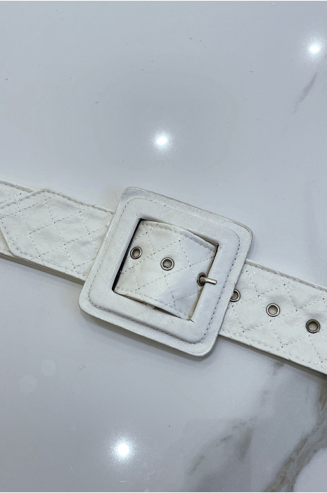 White quilted style belt with square buckle - 1