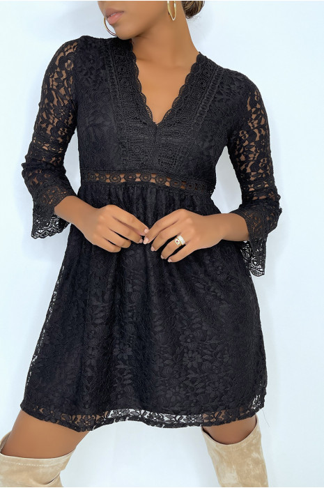 PeLPte robe bohème noir en dentelle ajourée et coupe patineuse - 2