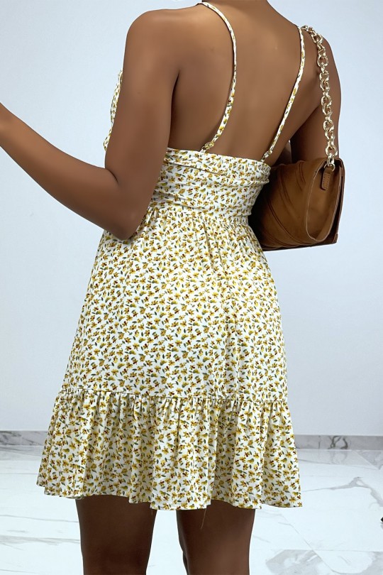 Short summer dress with yellow flowers and thin straps - 3