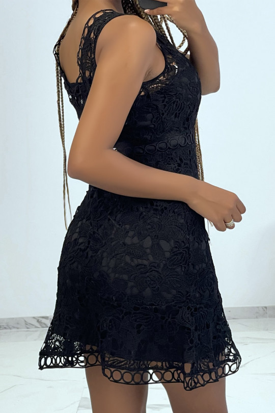 Zwarte opengewerkte kanten jurk - 3