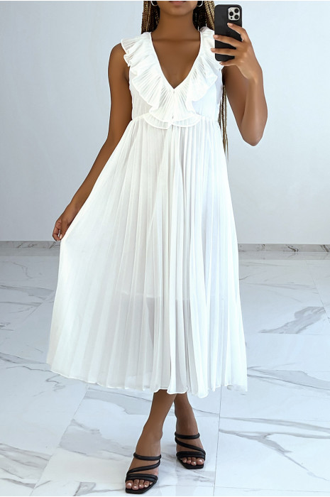 Robe longue fluide en mousseline et col V à volants - 2