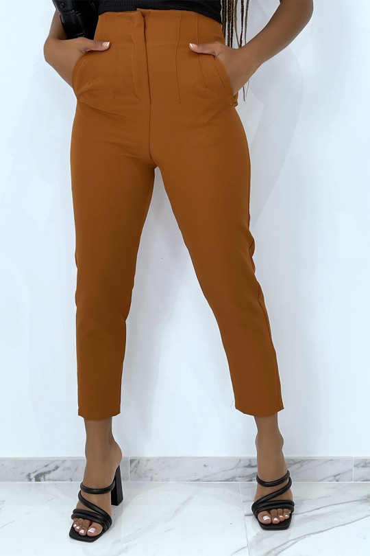 Cognackleurige pantalon met hoge tailleplooien - 1