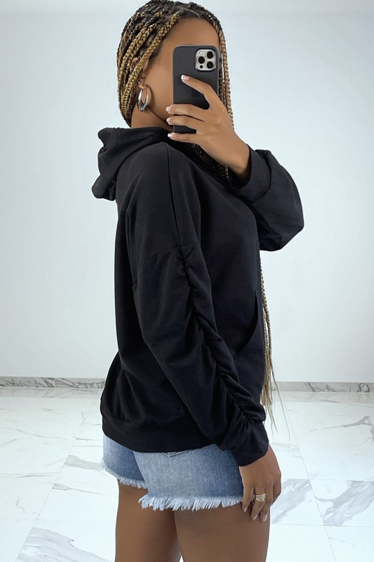 Black hoodie with pockets and gathered sleeves - 8