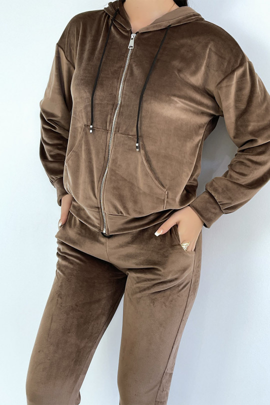 Chocolate peach skin jogging set with pockets and hood - 4
