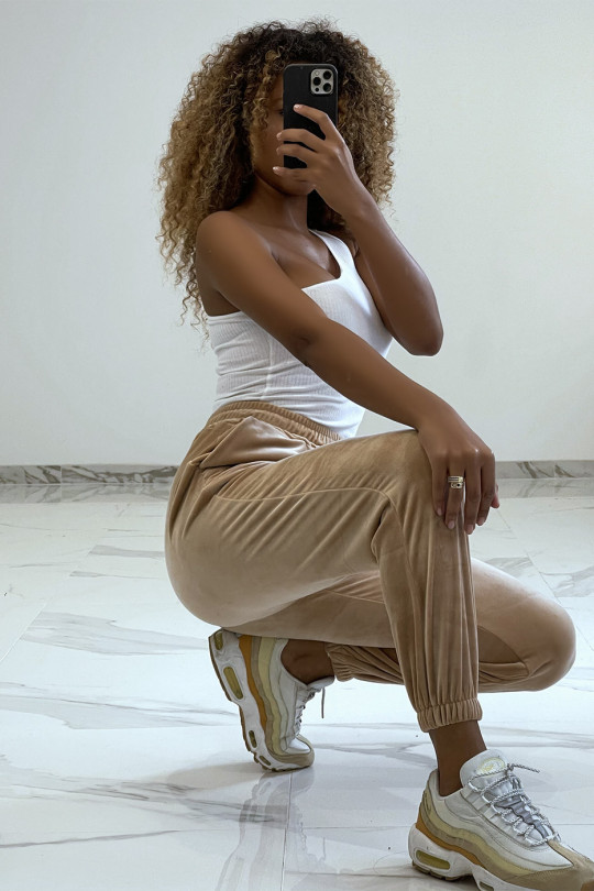 Camel peach skin joggers with pockets - 2