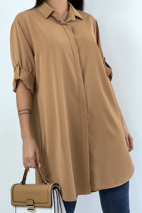 Longue chemise camel over size avec manche revers - 1