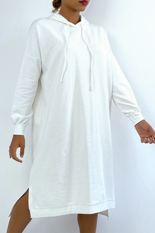 Long oversized sweatshirt dress in white with hood - 5