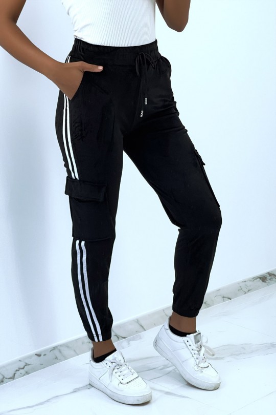 Black peach skin jogging bottoms with bands - 3