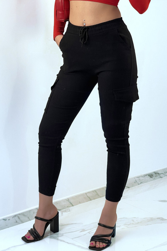 Pantalon slim noir elastique à grandes poches style cargo - 1