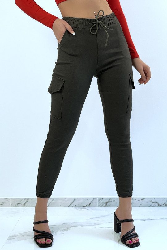 Pantalon slim kaki elastique à grandes poches style cargo - 1