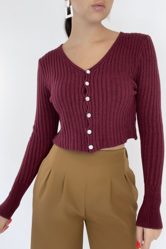 Pretty short ribbed burgundy cardigan with shiny buttons - 2