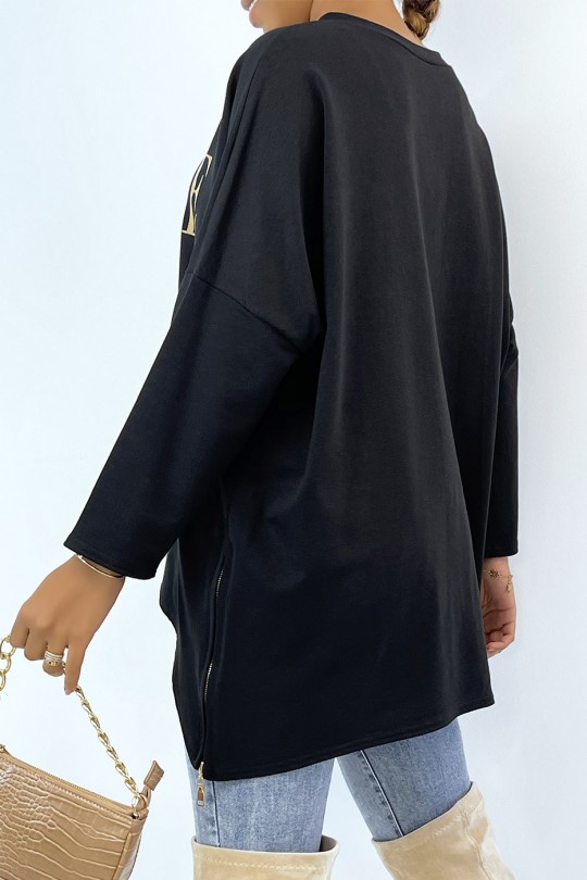 Black asymmetrical sweatshirt with fashion writing - 4